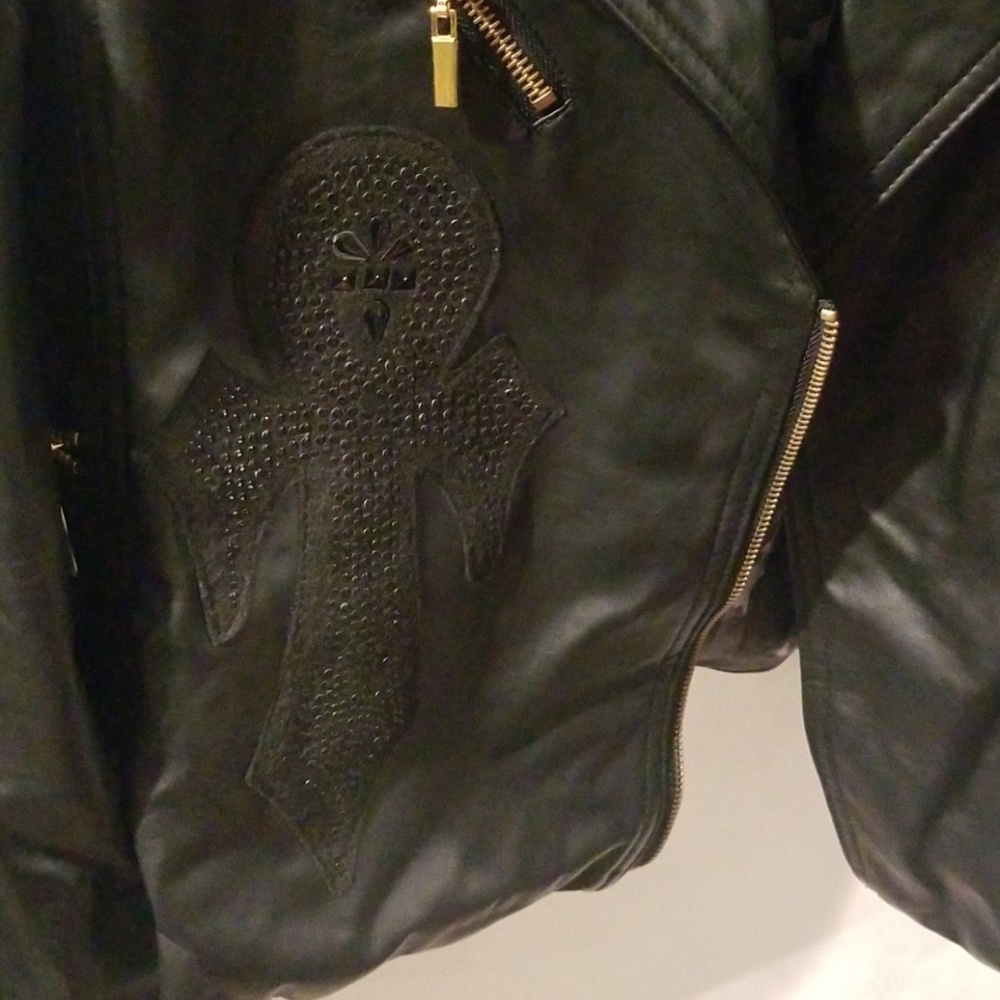 Jacket - Picture 2 of 3